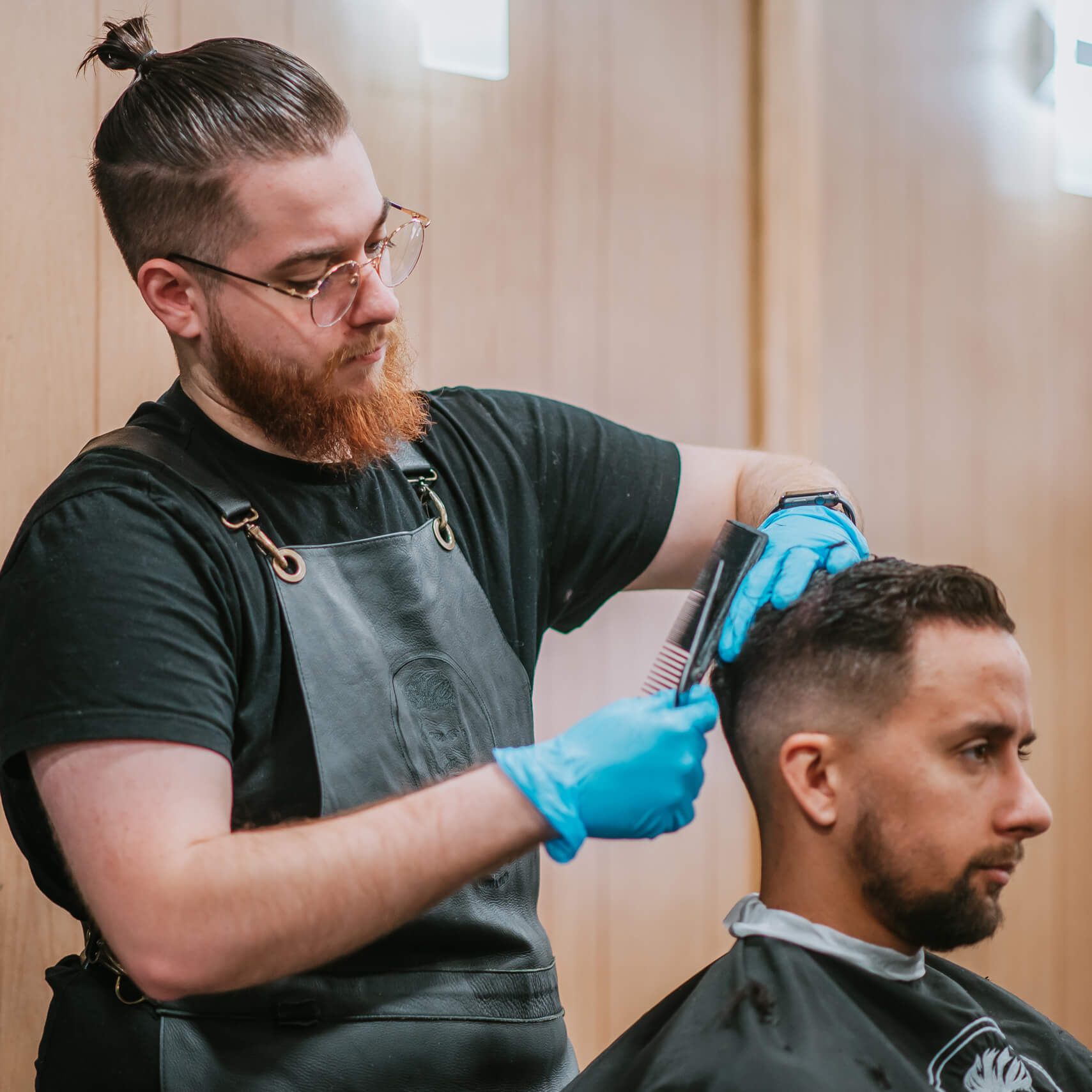 Imagem de um procedimento capilar realizado no Lucas Lima Barbers & BeautyImagem de um procedimento capilar realizado no Lucas Lima Barbers & Beauty