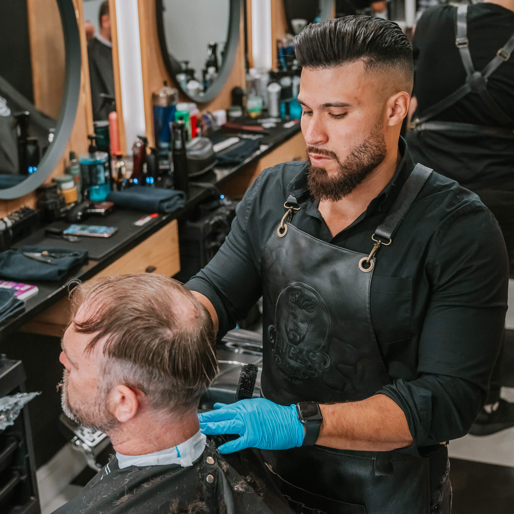 Imagem de um procedimento capilar realizado no Lucas Lima Barbers & BeautyImagem de um procedimento capilar realizado no Lucas Lima Barbers & Beauty