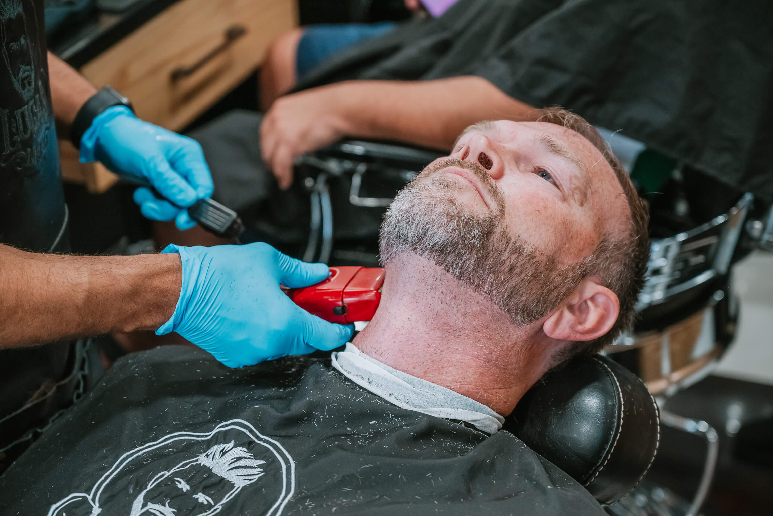 Imagem de um procedimento capilar realizado no Lucas Lima Barbers & BeautyImagem de um procedimento capilar realizado no Lucas Lima Barbers & Beauty